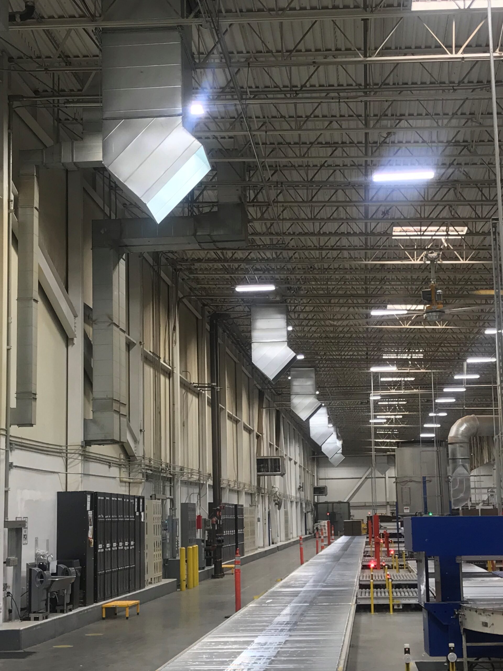 Upblast fans powered ventilation - Paperboard Plant Ventilation